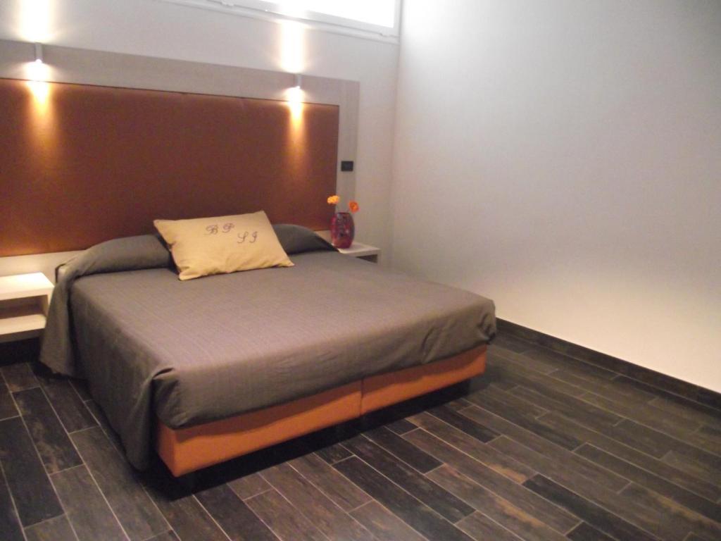 Borgo Pio Suites Inn روما الغرفة الصورة