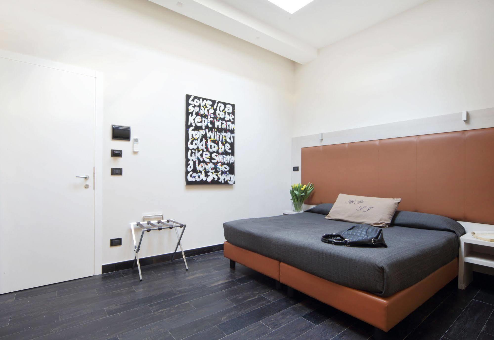 Borgo Pio Suites Inn روما المظهر الخارجي الصورة
